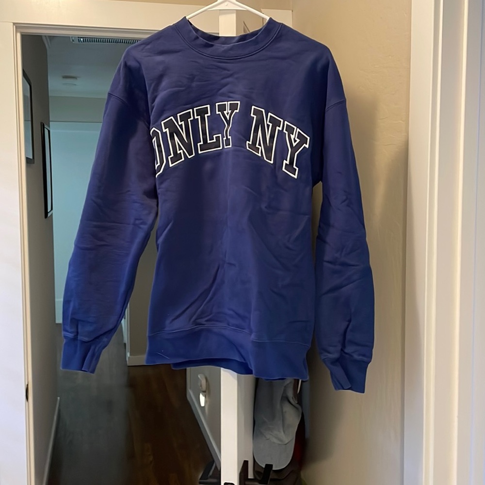 ONLY NEW YORK jersey sweater size M. Lightly worn.